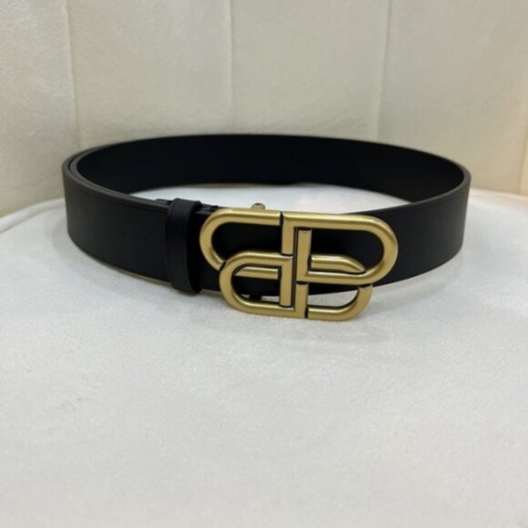 Valencia ha Deluxe Black Leather Accessory - Picture 5 of 5